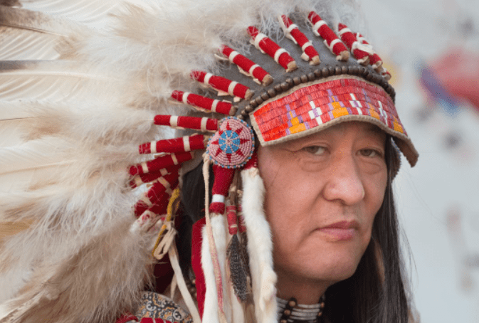 SOCIEDAD: Las costumbres de la tribu Mohawk